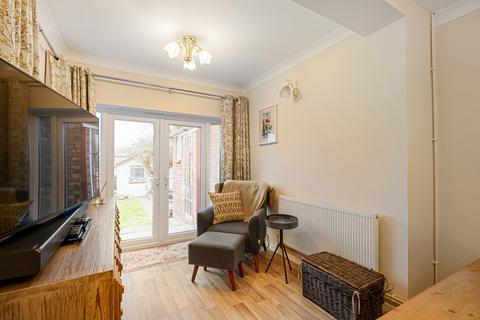 7 Constable Road, Northfleet, Gravesend, DA11 8NL