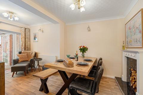 7 Constable Road, Northfleet, Gravesend, DA11 8NL