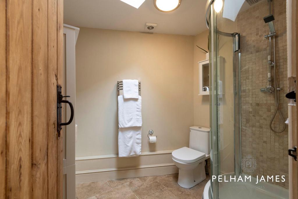 Downstairs Shower Room, Manor Cottage, Brigstock