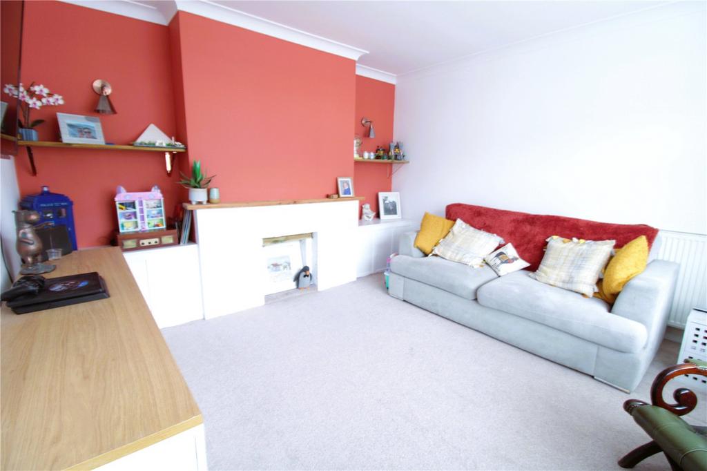 Elmes Road, Bournemouth, BH9 3 bed detached house for sale £380,000