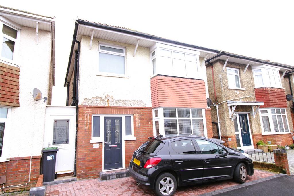 Elmes Road, Bournemouth, BH9 3 bed detached house for sale £380,000