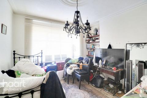 3 bedroom terraced house for sale, Woodhouse Road, London