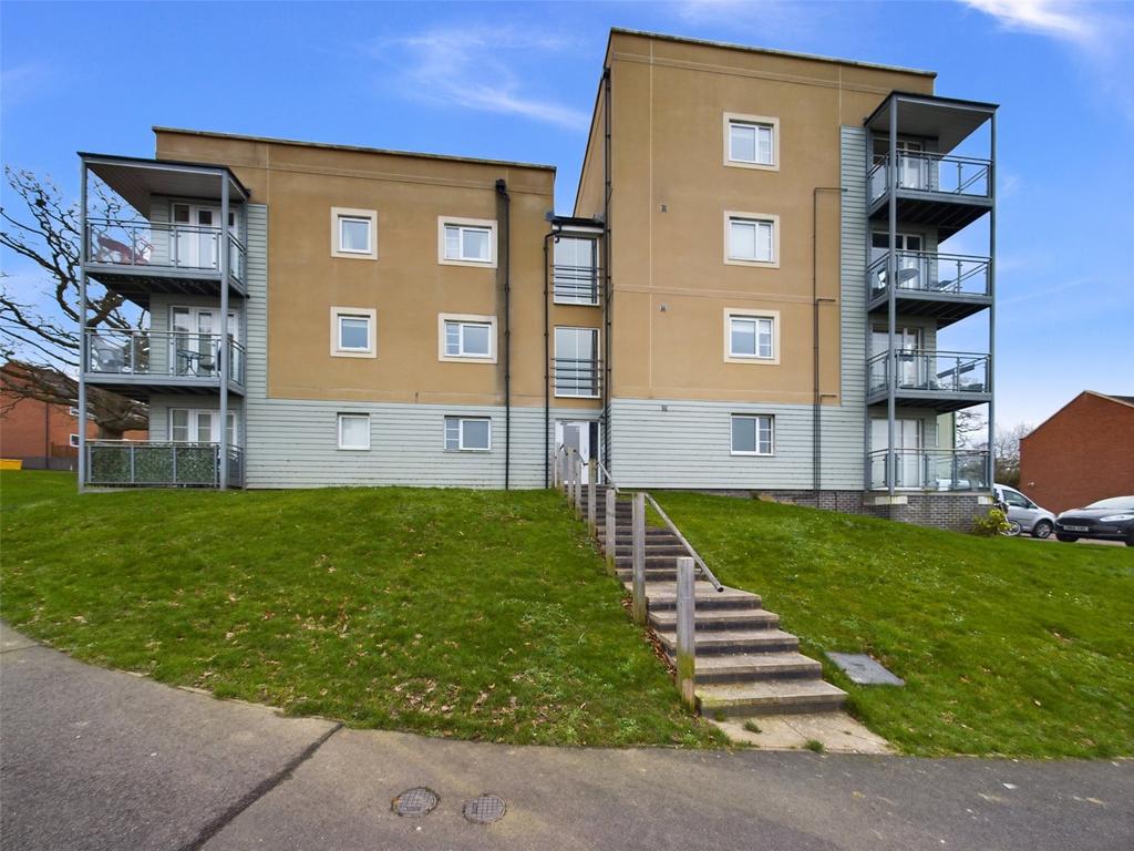 Ledbury Court, Cheltenham... 2 bed apartment for sale £220,000