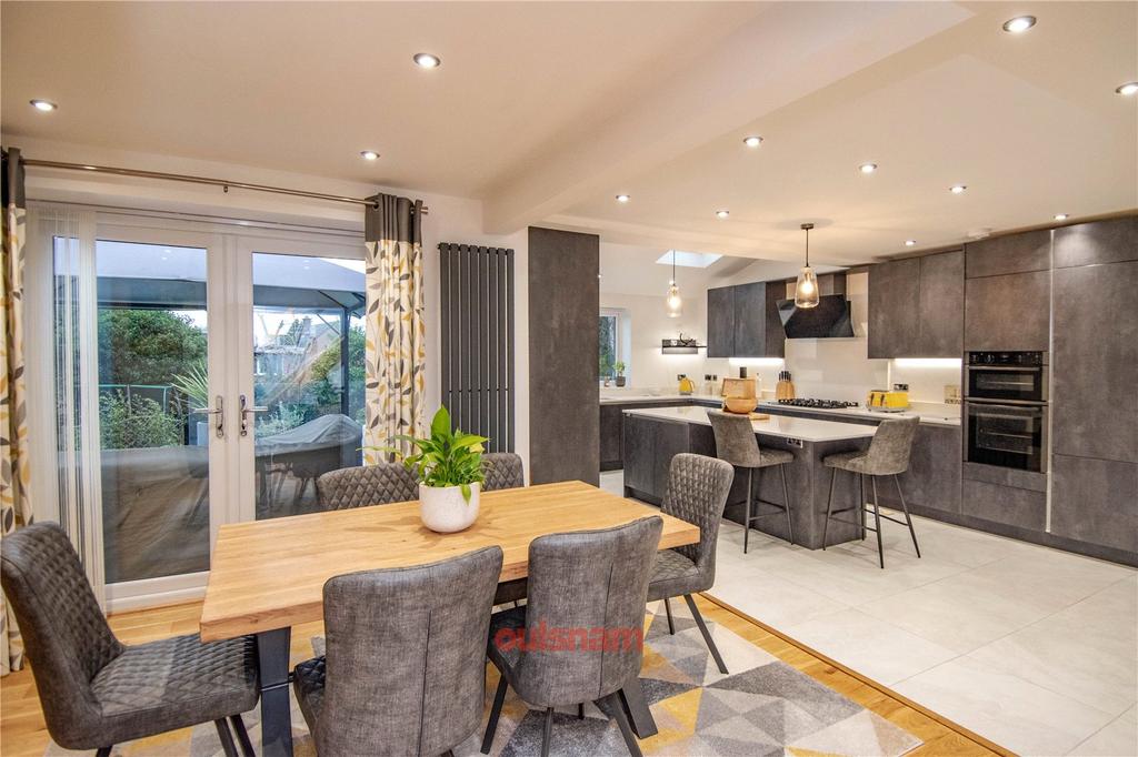Hazelton Road, Marlbrook, Bromsgrove, Worcestershire, B61 3 bed
