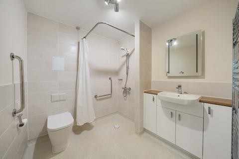 2 bedroom penthouse for sale, Lower Turk Street, Alton, Hampshire, GU34