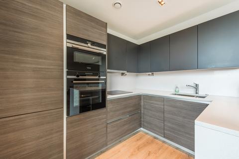 2 bedroom flat for sale, Montpellier House, Hammersmith W6