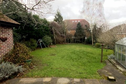 23 Cheam Road, Epsom, KT17 1QX