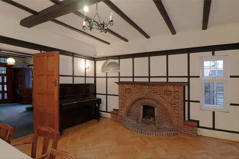 23 Cheam Road, Epsom, KT17 1QX