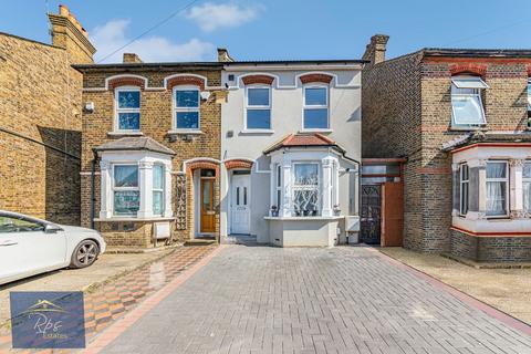 7 bedroom semi-detached house for sale, Hounslow TW3