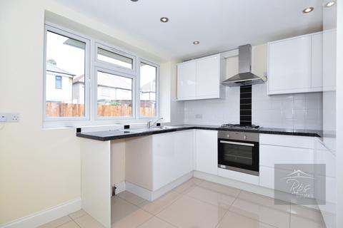 2 bedroom semi-detached house for sale, Hounslow TW5