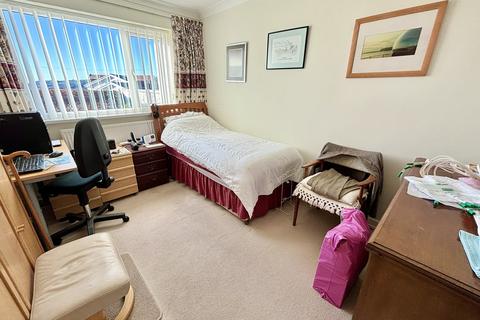 24 Delffordd, Rhos, Swansea, SA8 3EL