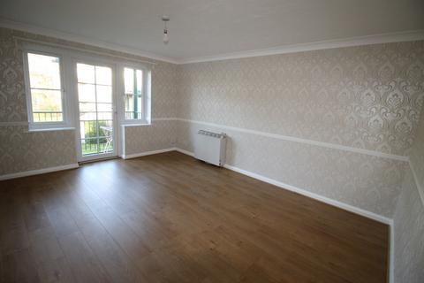 2 bedroom flat for sale, Queen Alexandra Road, High Wycombe HP11