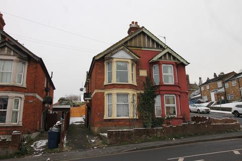 3 bedroom semi-detached house for sale, High Wycombe HP11