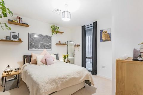 1 bedroom flat for sale, City Road, Islington