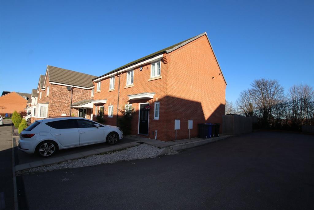 Raley Drive, Barnsley 3 bed semidetached house for sale £215,000