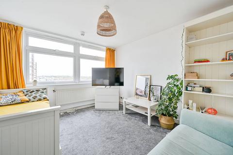 1 bedroom flat to rent - Shepherd's Bush Green, Shepherd's Bush, London, W12