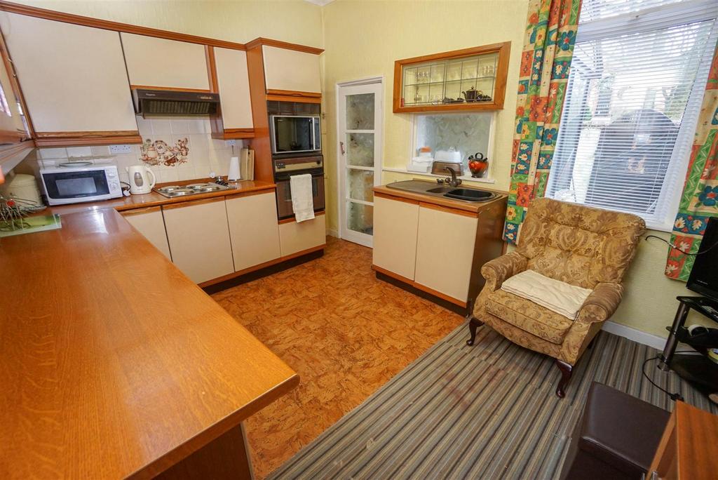 KITCHEN1 (1 of 1).jpg