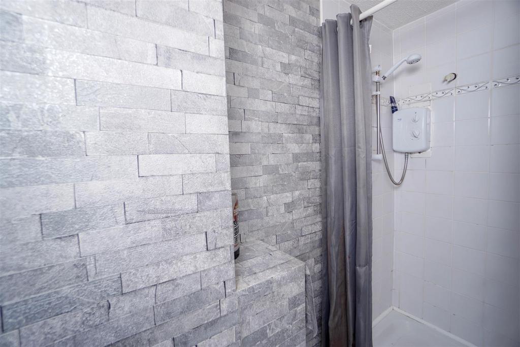 SHOWER (1 of 1).jpg