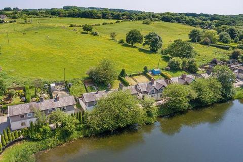 2 bedroom cottage for sale, Lakeside Cottages, Wigan WN1