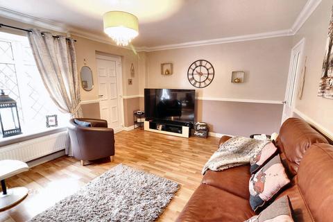 3 bedroom detached house for sale - Linden View, Cannock