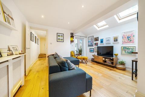 7a Charlmont Road, London, SW17 9AL