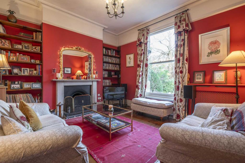 London Road, Southborough, Tunbridge Wells 4 bed semidetached house