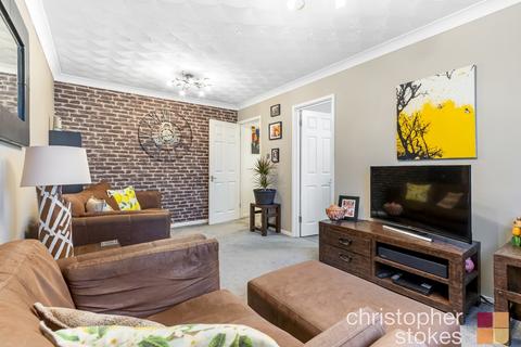 1 bedroom flat for sale, Hyde Court, Parkside, Waltham Cross, Hertfordshire, EN8 7TL