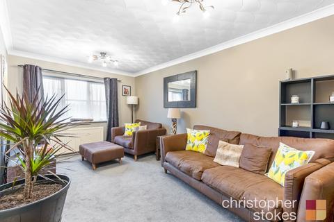 1 bedroom flat for sale, Hyde Court, Parkside, Waltham Cross, Hertfordshire, EN8 7TL