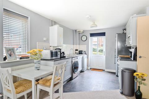 27 Chandlers Close, West Molesey, KT8 2PA