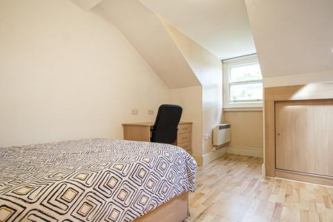 1 bedroom apartment to rent, Apt 6, 21 Hyde Terrace, 21 Hyde Terrace LS2