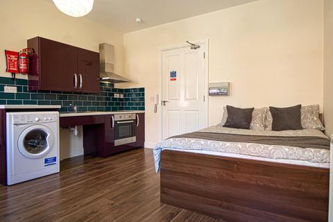 Studio to rent, Apt 16, Clarendon House, 20 Clarendon Road LS2