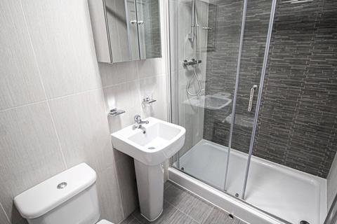 1 bedroom apartment to rent, Apt 12 , Fairbairn Residence, 12 Clarendon Road LS2