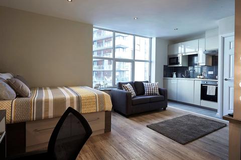 Studio to rent, Apt 14, Eagle House, Blackfriars Road M3