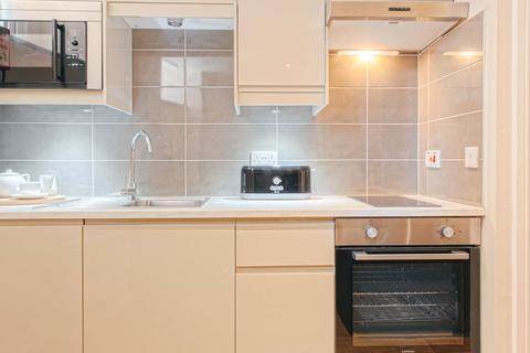 undefined, Apt 4, Eagle House, Blackfriars Road M3