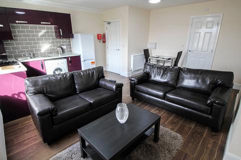 undefined, Apt 4, 8 Blenheim Terrace, Woodhouse LS2