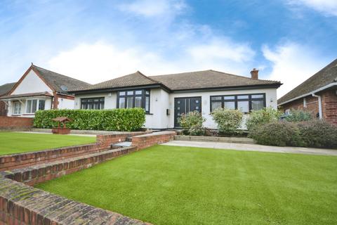 40 Lampits Hill, Corringham, Stanford-le-hope, SS17 9AL
