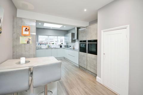 40 Lampits Hill, Corringham, Stanford-le-hope, SS17 9AL