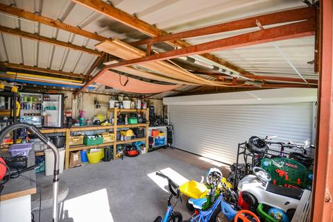 40 Lampits Hill, Corringham, Stanford-le-hope, SS17 9AL
