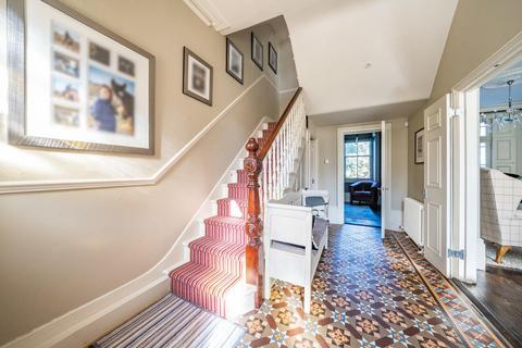 64 Cecile Park, London, N8 9AU