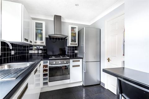 2 bedroom flat for sale, Charlotte Mews, Heather Place, Esher, KT10