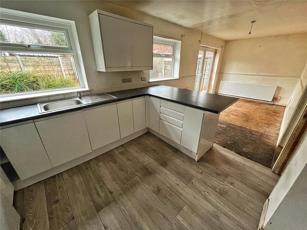 Kitchen/Dining Room