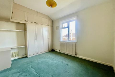 112 Merrivale Road, Exeter, EX4 1PW