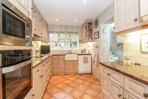 382 Chartridge Lane, Chesham, HP5 2SJ