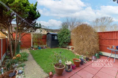 3 bedroom terraced house for sale, Walthams, Basildon, SS13