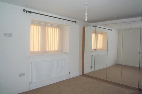 2 bedroom apartment to rent, Hillside Avenue, Gravesend, Kent, DA12