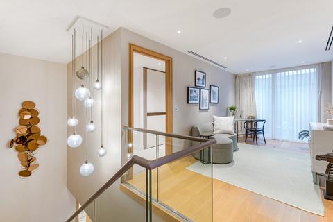 3 bedroom duplex for sale, Thurstan Street, Chelsea, London SW6