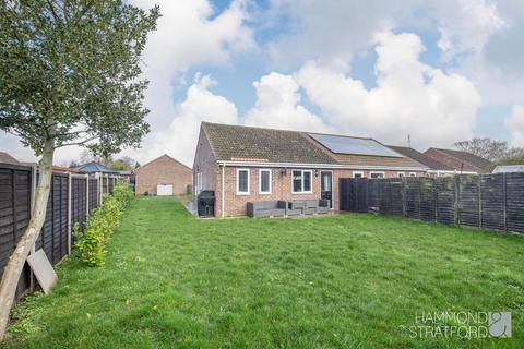 7 Oaklands Close, Attleborough, NR17 2LT