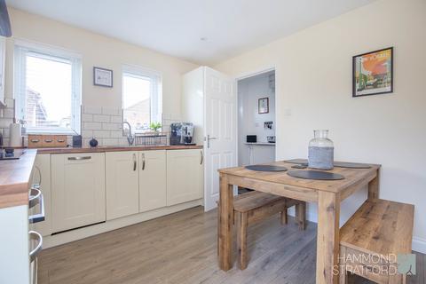 7 Oaklands Close, Attleborough, NR17 2LT