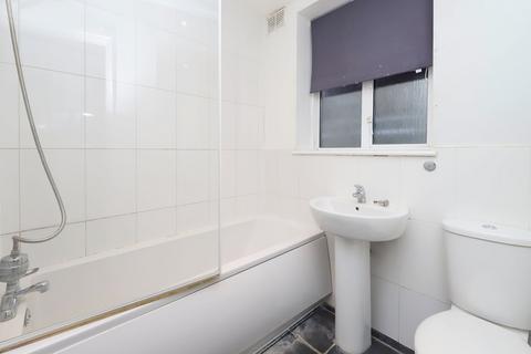 145 Tolcarne Drive, Pinner, HA5 2DL