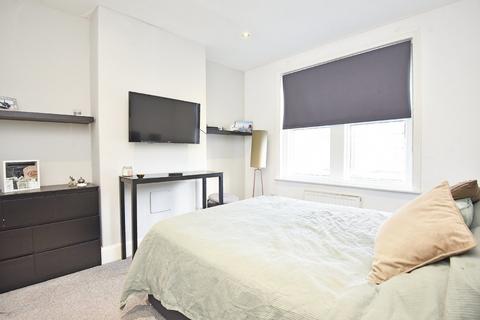 2 bedroom terraced house for sale - Wharfedale Place, Harrogate